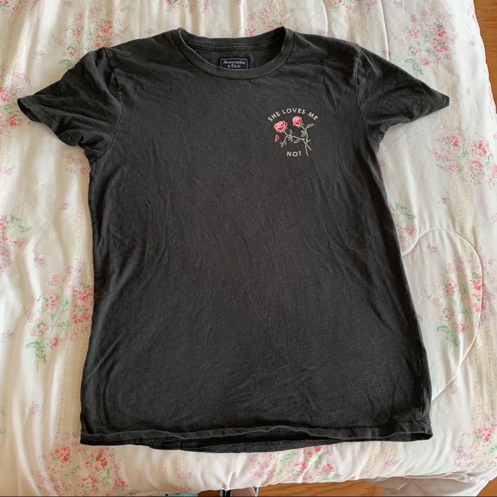 she loved me not tee